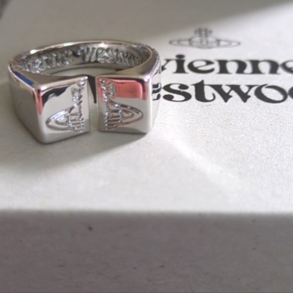 Vivienne Westwood Split Orb Ring